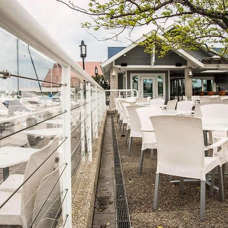 海岸线旅馆及会议中心-埃森德典藏酒店成员 马斯基根 外观 照片